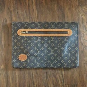 Vintage Louis Vuitton file keeper